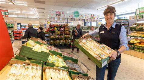 Gro Enhains Lidl Mit Neuem Konzept Deutschlandweit Vorn Wirtschaft In