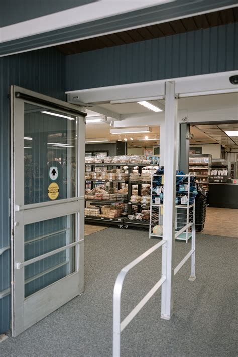 The Lincoln Market - Lincoln, Michigan Grocery Store and Gas Station