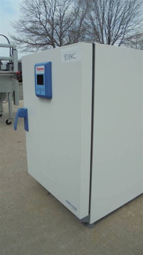 Thermo Scientific Heratherm IGS 180 Incubator Wohl Associates