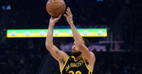 301顆三分球！stephen Curry再次刷新nba歷史紀錄，36歲仍是超巨 黑特籃球 Nba新聞影音圖片分享社區