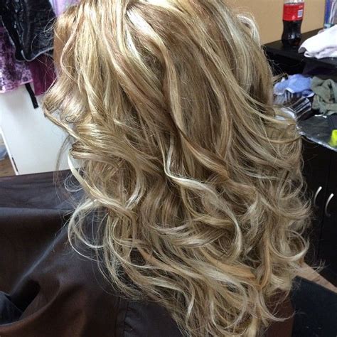 Alluring Designs For Blonde Hair With Lowlights And Highlights