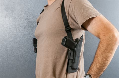 ARES Tactical » Shoulder Holster