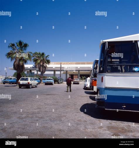 1970s Parking Lot Hi Res Stock Photography And Images Alamy