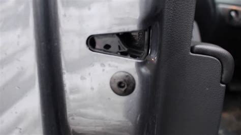 How To Fix A Car Door That Won T Open