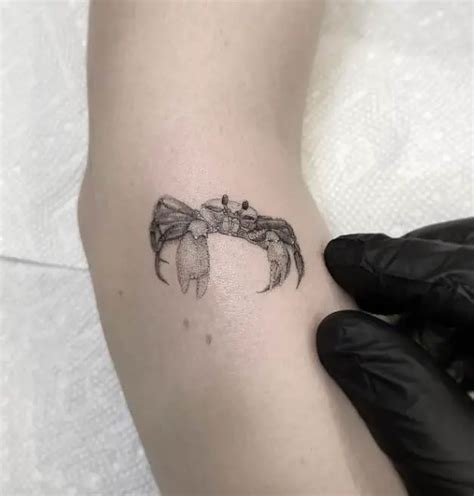 54 Best Crab Tattoo Designs For You Tattoo Twist