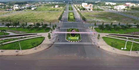 tan loi huyen hon quan