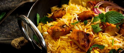 Restaurants Serving You Best Biryani in Karachi | Zameen Blog