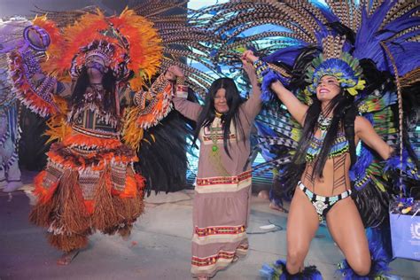 Caprichoso Encanta Bras Lia No Lan Amento Do Festival De Parintins