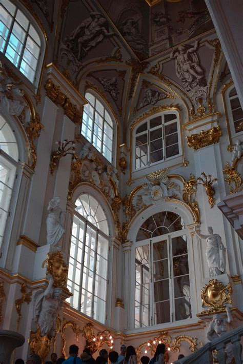 Countries with the Largest Number of Museums & Most Visited Museums