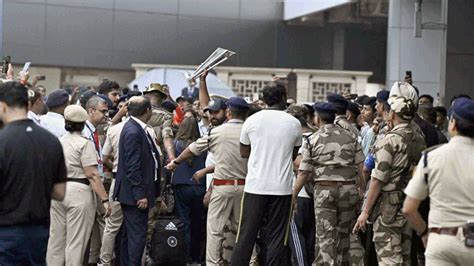 Team India At Pm Modis Residence After Roaring Reception For T20 World