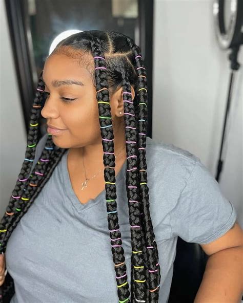 10 Jumbo Box Braids