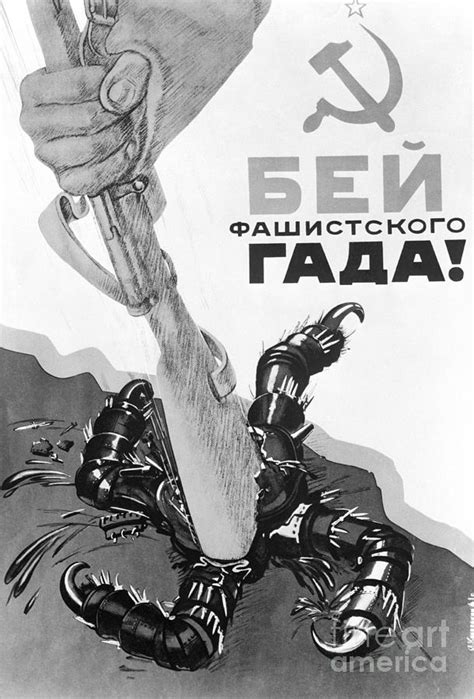 Savage Russian War Poster Photograph by Bettmann - Fine Art America