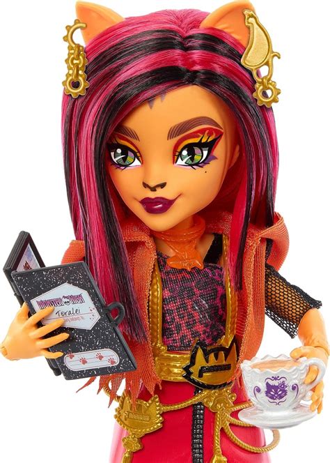 Monster High Skulltimate Secrets Neon Frights Series Dolls