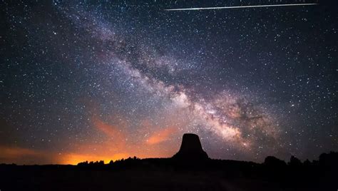 The Eta Aquarid Meteor Shower Peaks This Weekend