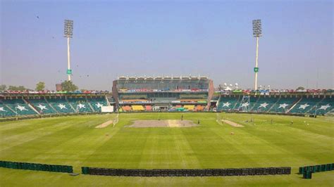 Gaddafi Stadium, Lahore Pitch Report - Cricketerstales