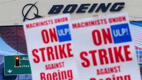 Boeing makes a 'final offer' to striking workers, but union says it's not good enough - Newsday