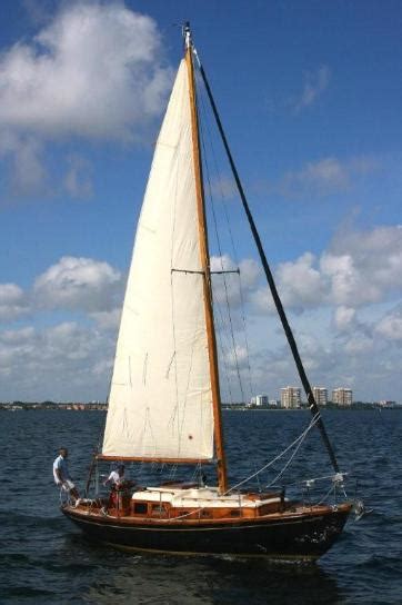 32 Classic Sloop Sunshine Boating