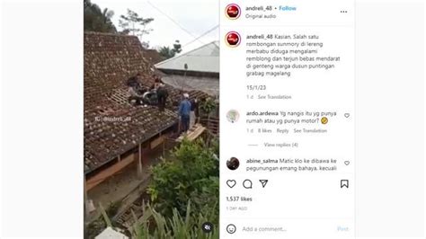 Viral Sepeda Motor Tersangkut Di Atap Rumah Warga Begini Kisahnya