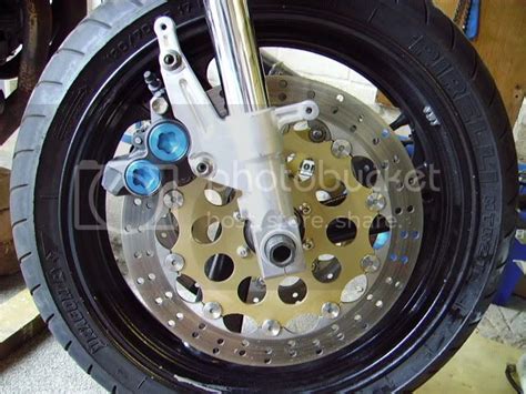 R1 Brake Calipers On Yzf750 Forks Naked Yamaha Owners Club