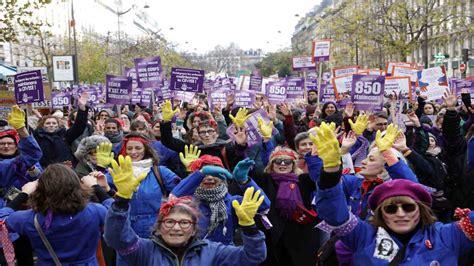 Manifestaciones En Todo El Mundo Contra La Violencia Hacia Las Mujeres