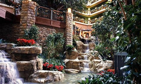 Chateau On The Lake Resort Spa In Branson Mo Groupon Getaways