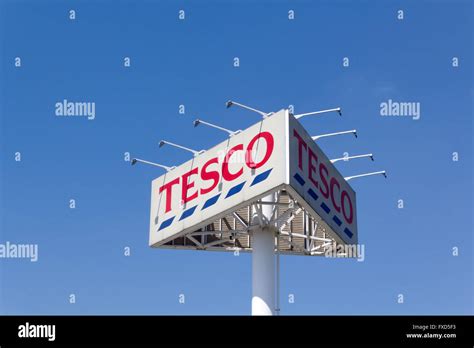 Tesco Logo Hi Res Stock Photography And Images Alamy