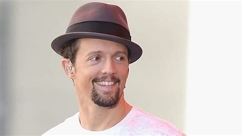 Jason Mraz Marries Christina Carano Im The Luckiest Man In The World