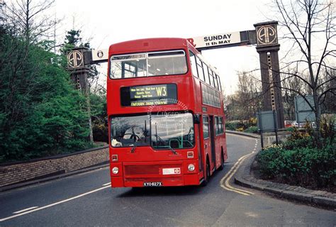 The Transport Library Leaside Buses MCW Metrobus M627 KYO627X On