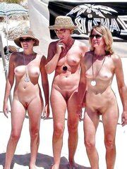 Amigas Peladinhas Nude Fledgling Mates ZB Porn