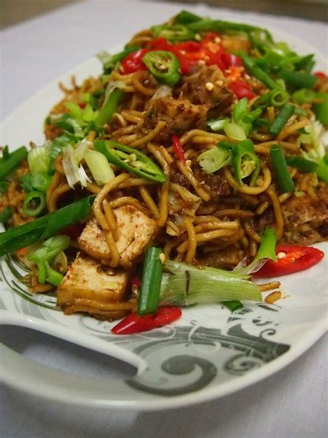 Mee Goreng Mamak Recipe Mamak Mee Goreng Latasha S Kitchen