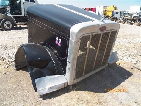 Peterbilt 379 Hood For Sale | Farr West, UT | 469 | MyLittleSalesman.com