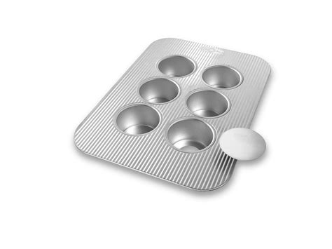 Mini-Cheesecake Pan - Chicago Metallic - A Bundy Baking Solution