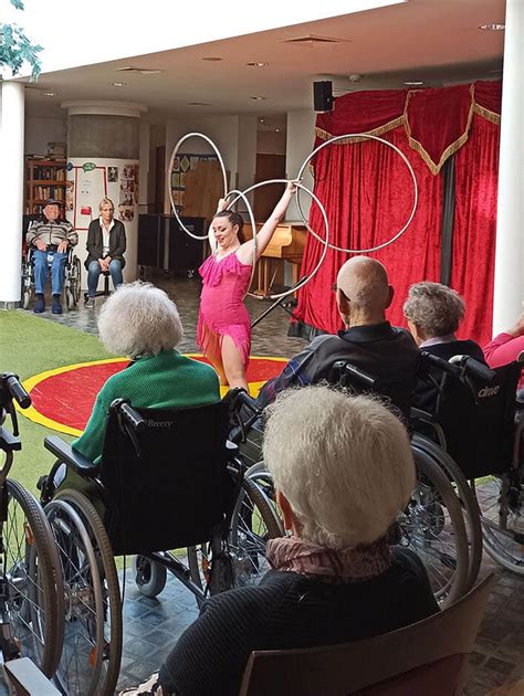 Zirkusluft In Der Markthalle Des Marienheims Theresia Albers Stiftung