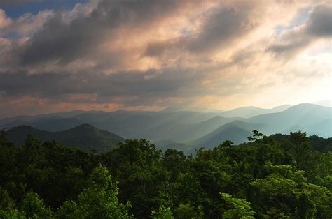 Black Rock Mountain State Park | State Symbols USA