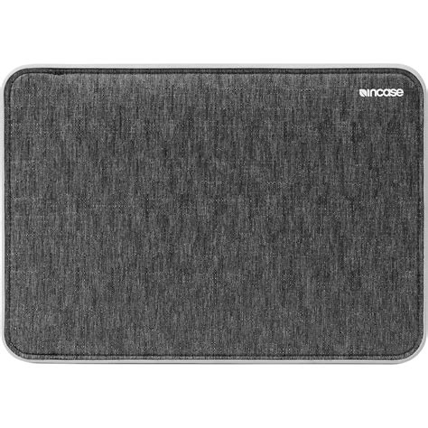 Incase Icon Sleeve With Tensaerlite For 15 Macbook Pro Cl60642