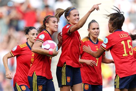 Espa A Remonta Contra Finlandia En La Eurocopa Femenina