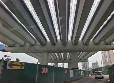 济南工业北路东延工程部分路段主体完工，双向八车道气势雄伟腾讯新闻