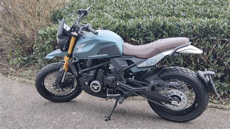 Moto MOTO MORINI 650 SEIEMEZZO SCRAMBLER MOTORS 54 Occasion