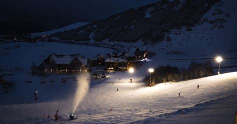 5 estaciones del Pirineo francés para iniciarse en el esquí