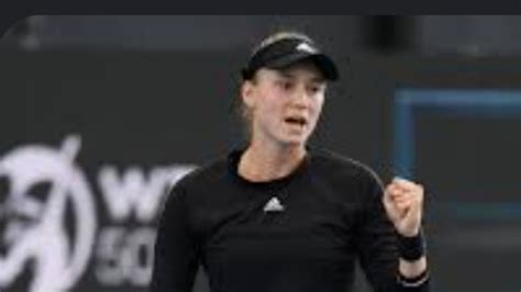 Wimbledon 2022 Women S Final Rybakina Defeats Jabeur To Clinch Title