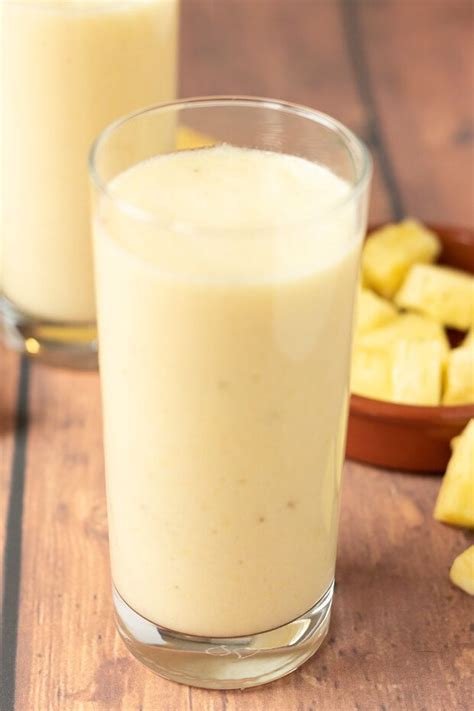 4 Ingredient Tropical Banana Smoothie Recipe Banana Smoothie