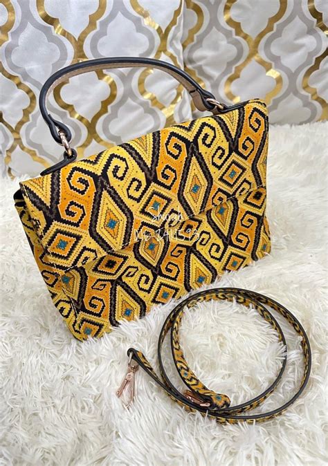 Beg Batik Womens Fashion Bags And Wallets Cross Body Bags On Carousell