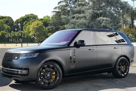 Range Rover P530 LWB 2023 Matte Rental in Los Angeles