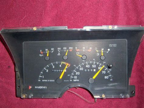 Sell 88 89 90 91 92 93 94 Chevy Gmc Truck Tach Cluster Gm 16140115 Free Shipping In Fort