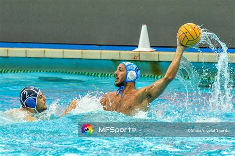 Il Grande Show Della Pallanuoto In Gara 1 Scudetto Pro Recco Brescia 8 9