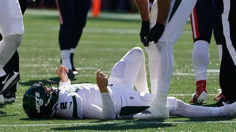 Zach Wilson injury: Latest on Jets QB after leaving Patriots game – NBC ...