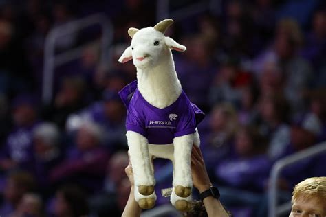 Gap Goat A Fan Favorite As Kansas State Women S Basketball Secretary Of Defense