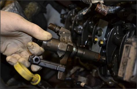 Lb7 Injector Lines Understanding Fuel Injector Lines In Lb7 Duramax Diesel Engines