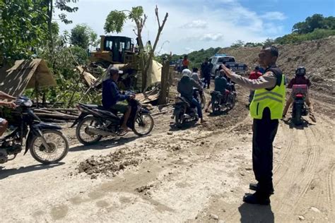 Sistem Buka Tutup Jalan Di Takari Sudah Dicabut Dua Arah Bisa Dilalui