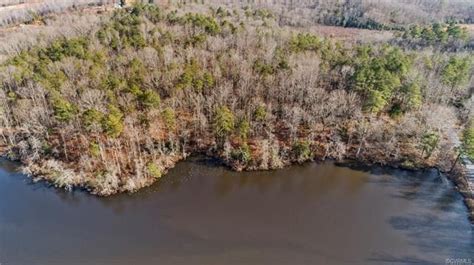 64 Acres In King And Queen County Virginia